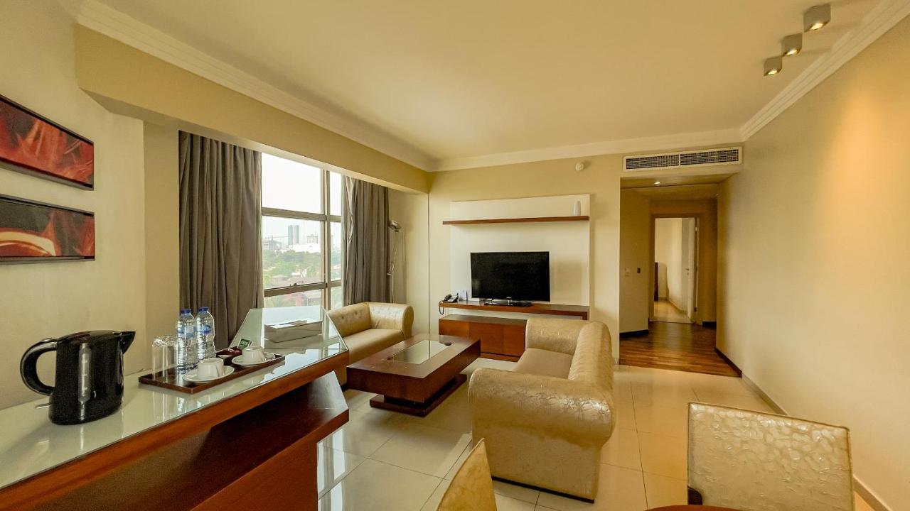 The Avenue Suites Лагос Экстерьер фото