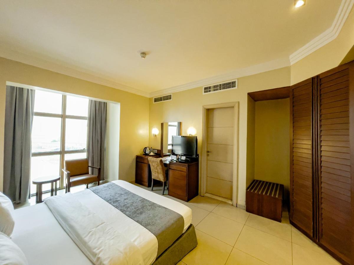 The Avenue Suites Лагос Экстерьер фото